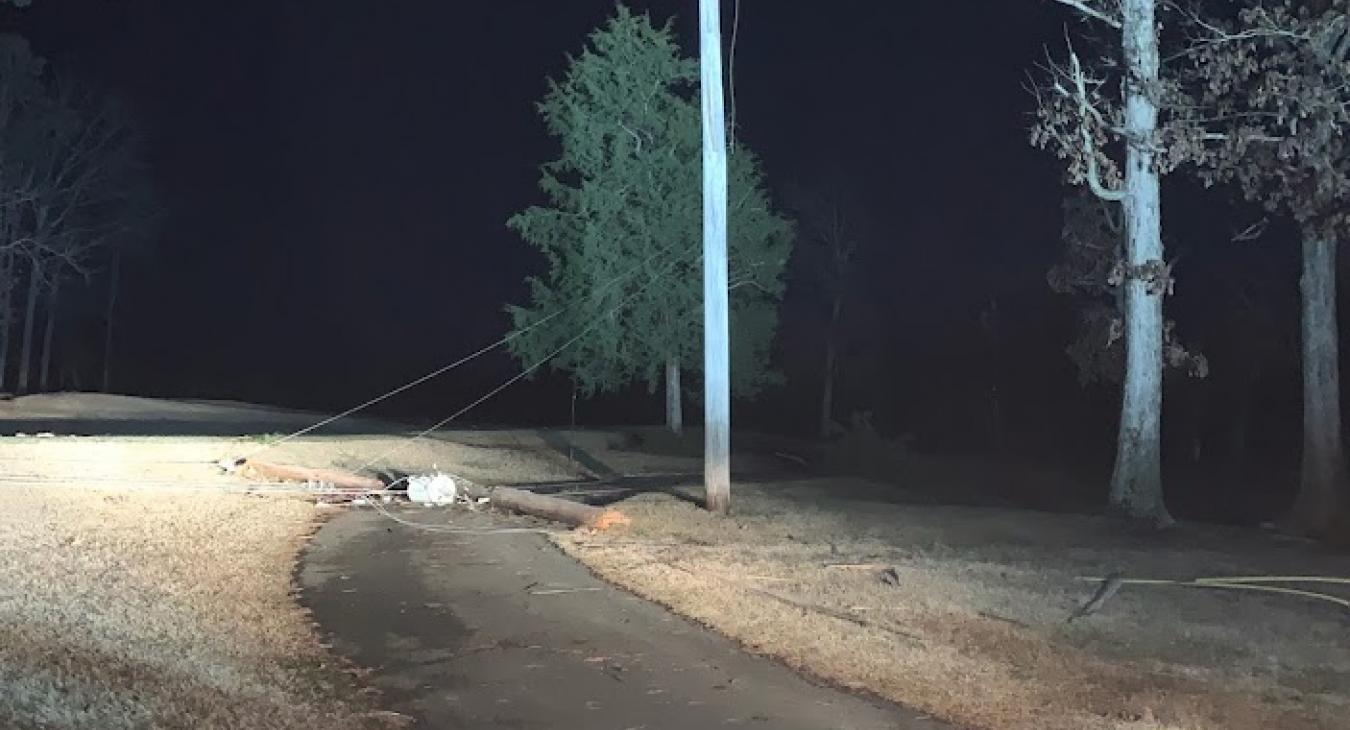 Broke Pole a Night